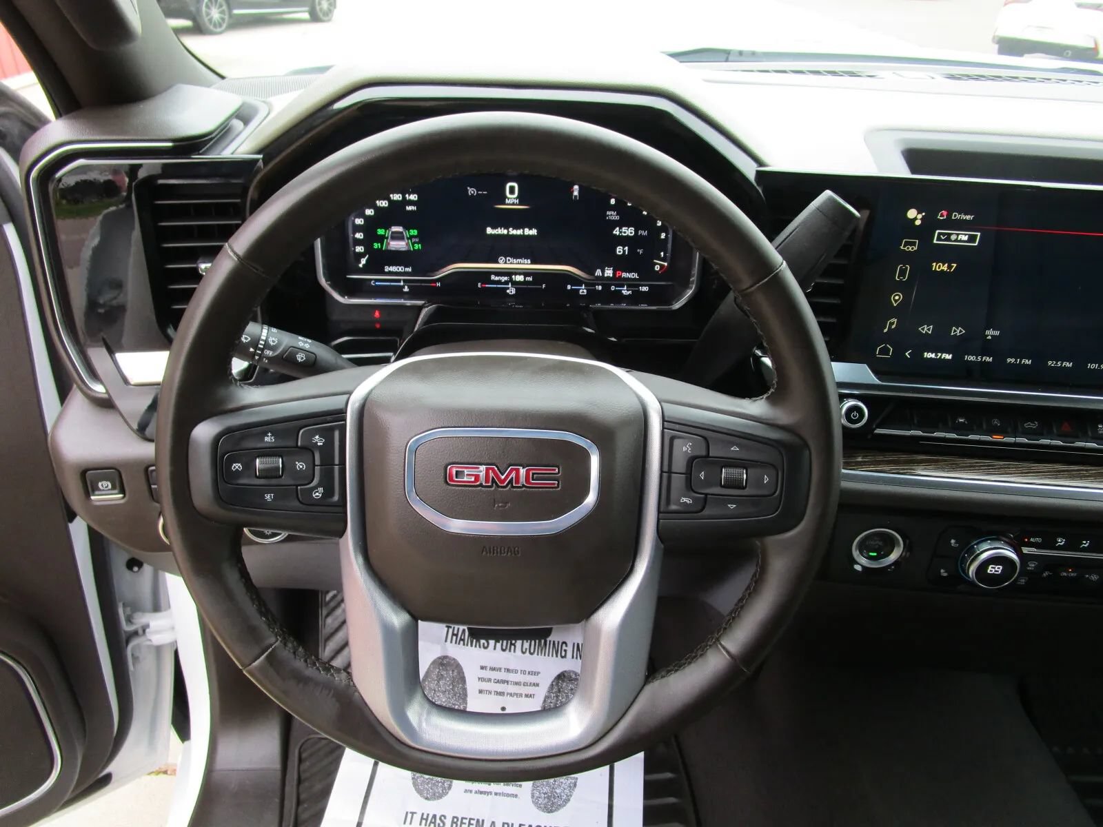 Used 2024 GMC Sierra 1500 SLE AWD/4WD image 10