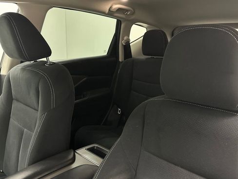 Used 2019 Nissan Murano S image 9