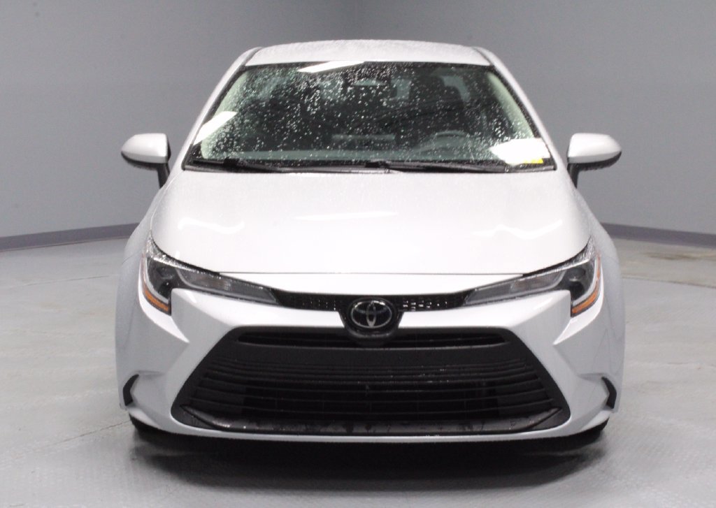 Used 2024 Toyota Corolla LE FWD image 6