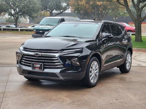 Used 2024 Chevrolet Blazer Premier w/ Driver Confidence II Package image 11