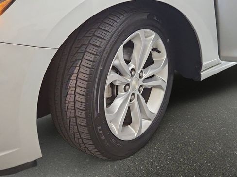 Used 2019 Chevrolet Cruze LT w/ LT Fleet Convenience Package FWD image 34
