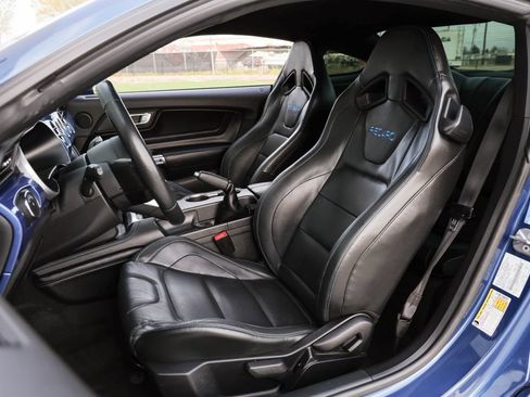 Used 2022 Ford Mustang GT Premium w/ GT Performance Package RWD image 17