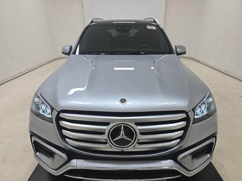 Used 2025 Mercedes-Benz GLS 450 4MATIC w/ AMG Line Exterior image 2