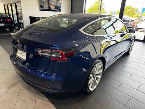 Used 2018 Tesla Model 3 Long Range RWD image 5