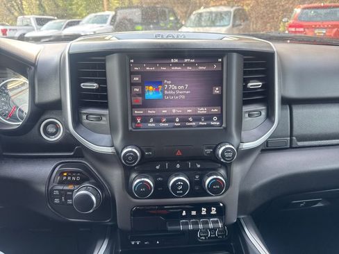 Used 2019 RAM 1500 Big Horn image 12