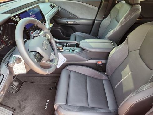 New 2026 Lexus TX 350 AWD image 8