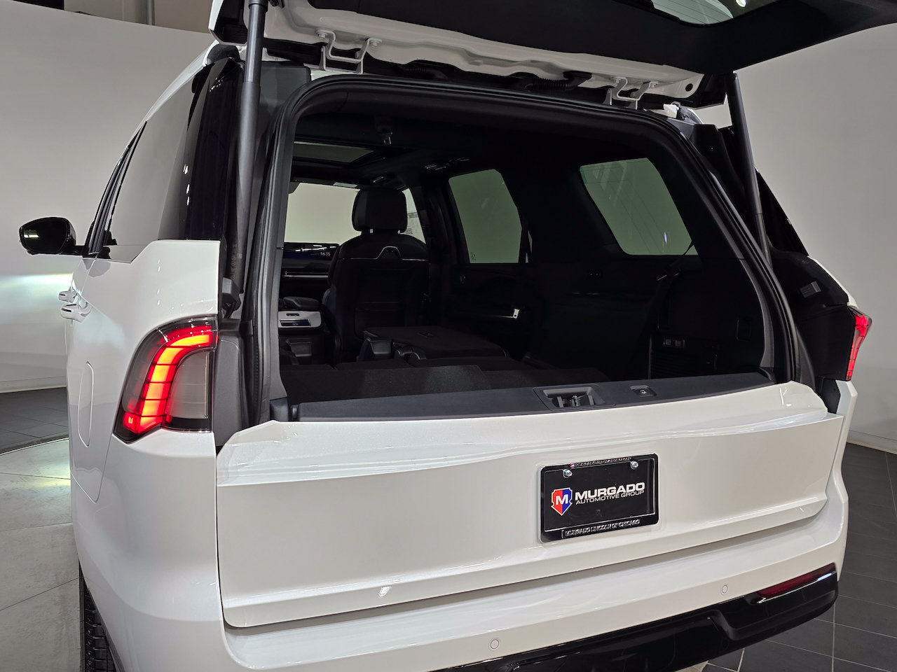 New 2025 Lincoln Navigator Reserve w/ Jet Appearance Package AWD/4WD image 49