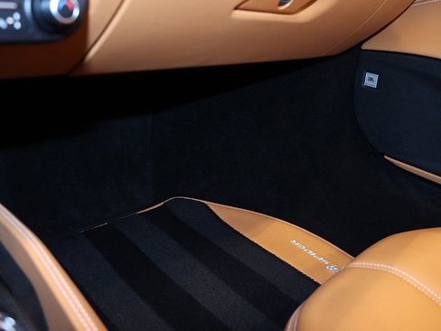 Certified 2022 Ferrari F8 Spider image 79