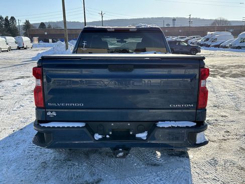 Used 2021 Chevrolet Silverado 1500 Custom image 7