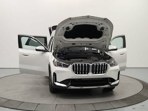 Used 2024 BMW X1 xDrive28i w/ Convenience Package AWD/4WD image 11