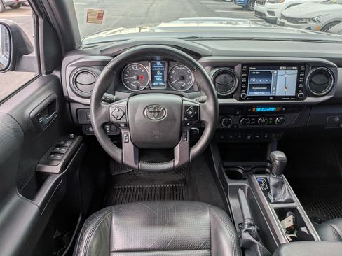 Used 2023 Toyota Tacoma TRD Off-Road image 27