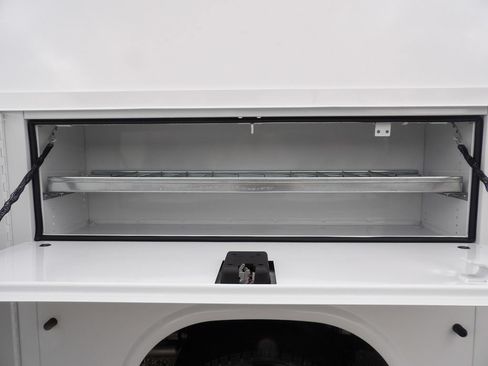 Used 2024 Ford E-350 and Econoline 350 Super Duty w/ Driver's Safety Package RWD image 55