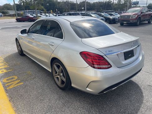 Used 2018 Mercedes-Benz C 300 Sedan image 2