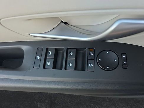 New 2026 Hyundai Tucson SE image 40