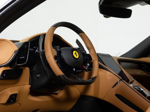 Used 2024 Ferrari Roma RWD image 5
