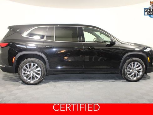 Used 2025 Buick Enclave Preferred image 2