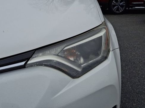 Used 2017 Toyota RAV4 LE w/ Carpet Mat Package image 11