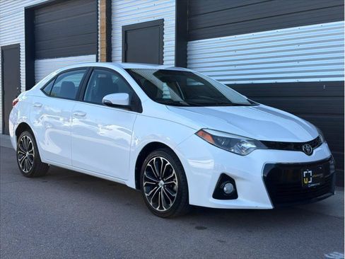 Used 2014 Toyota Corolla S FWD image 11