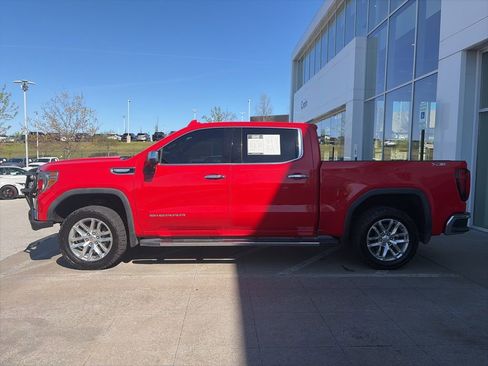 Used 2019 GMC Sierra 1500 SLT AWD/4WD image 32
