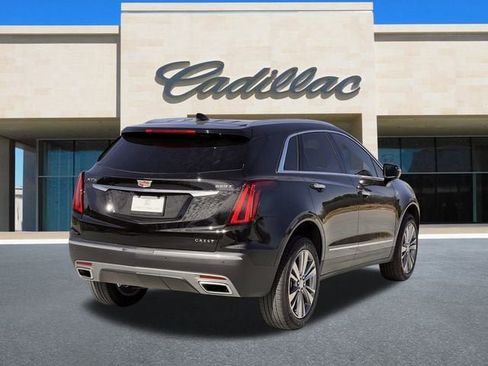 New 2025 Cadillac XT5 Premium Luxury image 3