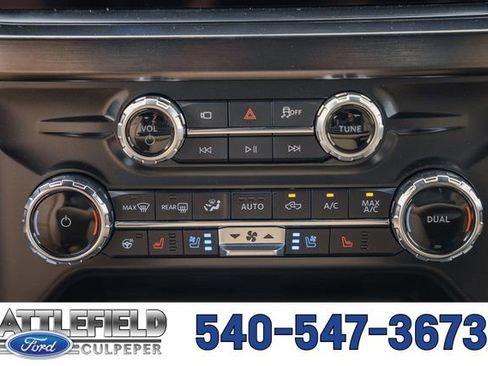 New 2026 Ford F250 Lariat w/ Black Appearance Package image 23