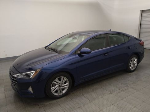 Used 2020 Hyundai Elantra SEL FWD image 2