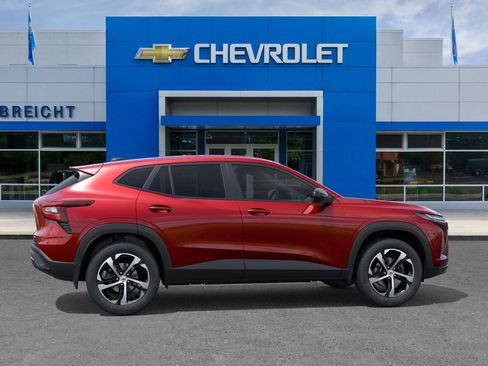 New 2026 Chevrolet Trax RS image 29