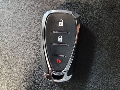 Used 2019 Chevrolet Equinox LT image 32