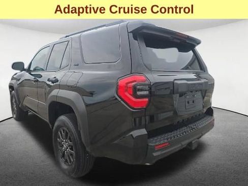 Used 2026 Toyota 4Runner SR5 AWD/4WD image 8