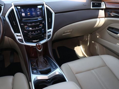 Used 2016 Cadillac SRX Luxury w/ Driver Awareness Package image 17