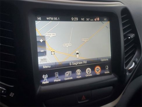 Used 2018 Jeep Cherokee High Altitude w/ Luxury Group image 27