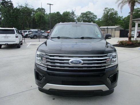Used 2018 Ford Expedition Max XLT w/ Equipment Group 202A image 5