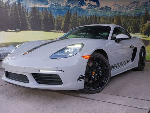 Used 2024 Porsche 718 Cayman image 1