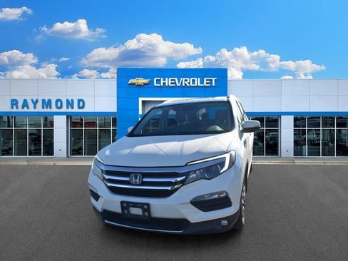 Used 2017 Honda Pilot Elite image 7
