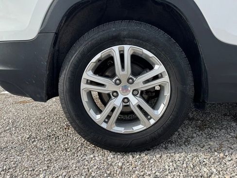Used 2019 GMC Terrain SLE FWD image 29
