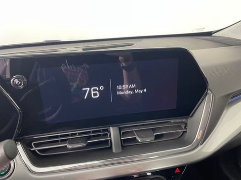 New 2026 Chevrolet Trax LT FWD image 5