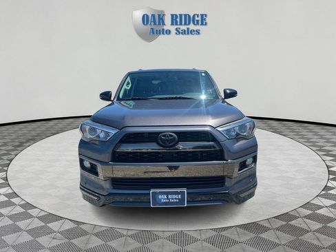 Used 2019 Toyota 4Runner Limited AWD/4WD image 2