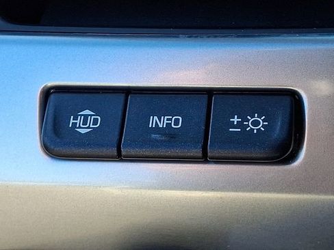 Used 2017 Chevrolet Suburban Premier AWD/4WD image 25