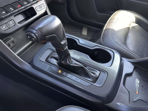 Used 2020 Chevrolet Colorado Z71 AWD/4WD image 29