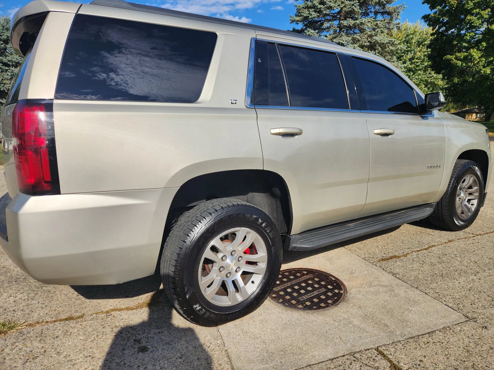 Used 2017 Chevrolet Tahoe LT AWD/4WD image 5