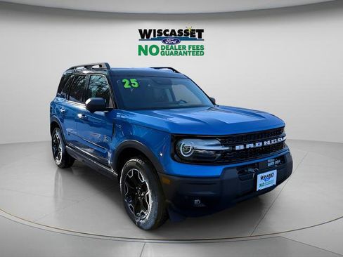 Used 2025 Ford Bronco Sport Outer Banks w/ Outer Banks Tech Package+ AWD/4WD image 25