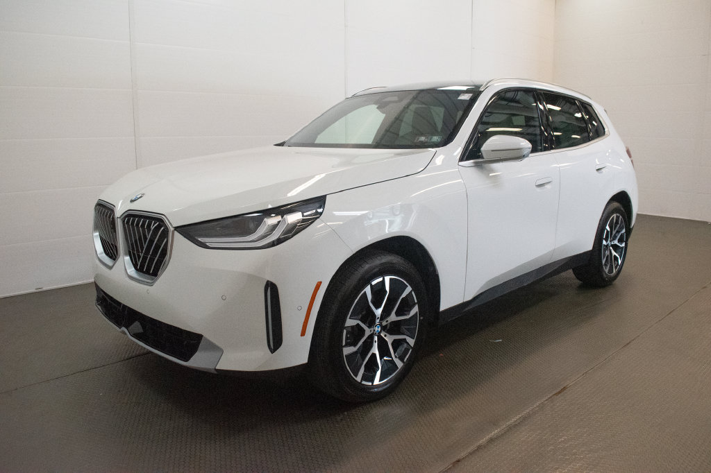 New 2026 BMW X3 xDrive30i w/ Premium Package AWD/4WD image 8
