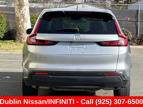 Used 2025 Honda CR-V EX-L image 5