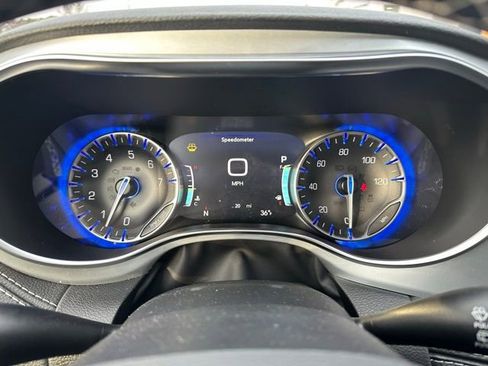 New 2026 Chrysler Pacifica Limited w/ S Appearance Package FWD image 29