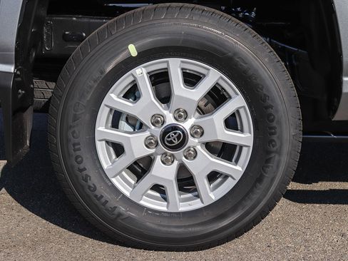 New 2025 Toyota Tacoma SR5 image 12