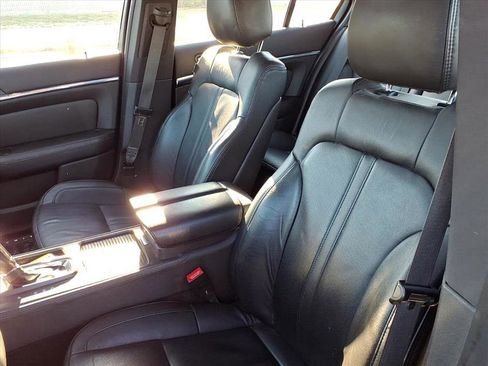 Used 2016 Lincoln MKS FWD image 16