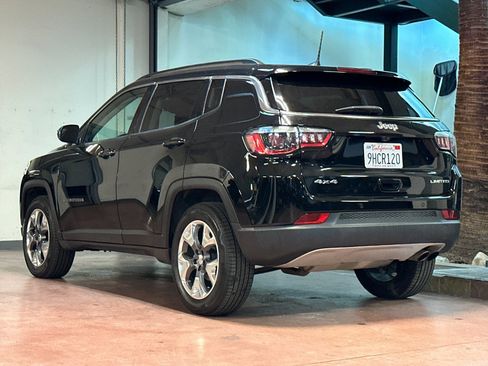 Certified 2021 Jeep Compass Limited image 3