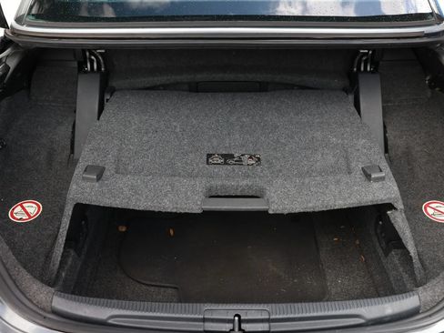 Used 2012 Volkswagen Eos Komfort FWD image 20