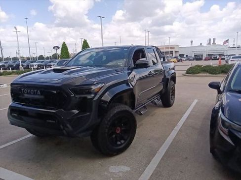 Certified 2025 Toyota Tacoma TRD Pro AWD/4WD image 1