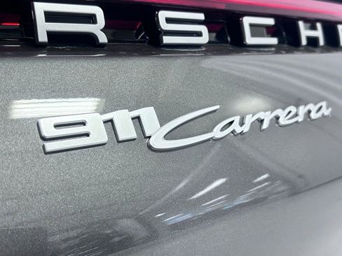 Used 2024 Porsche 911 Carrera RWD image 28